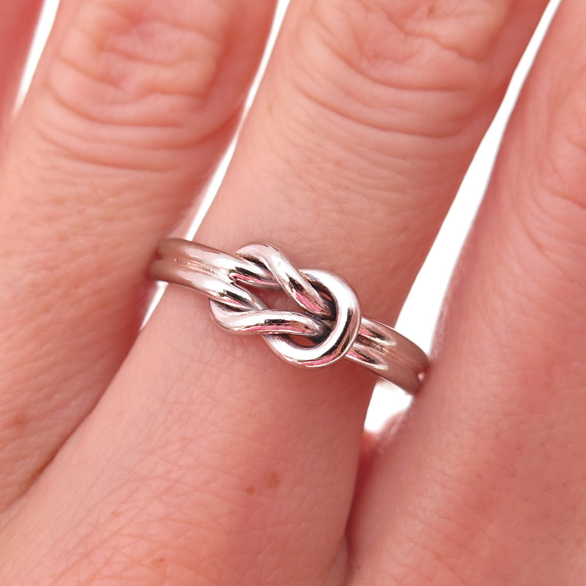 Charles Winston 925 Sterling Silver Vintage Love Knot Oxidized Ring Size 6.75