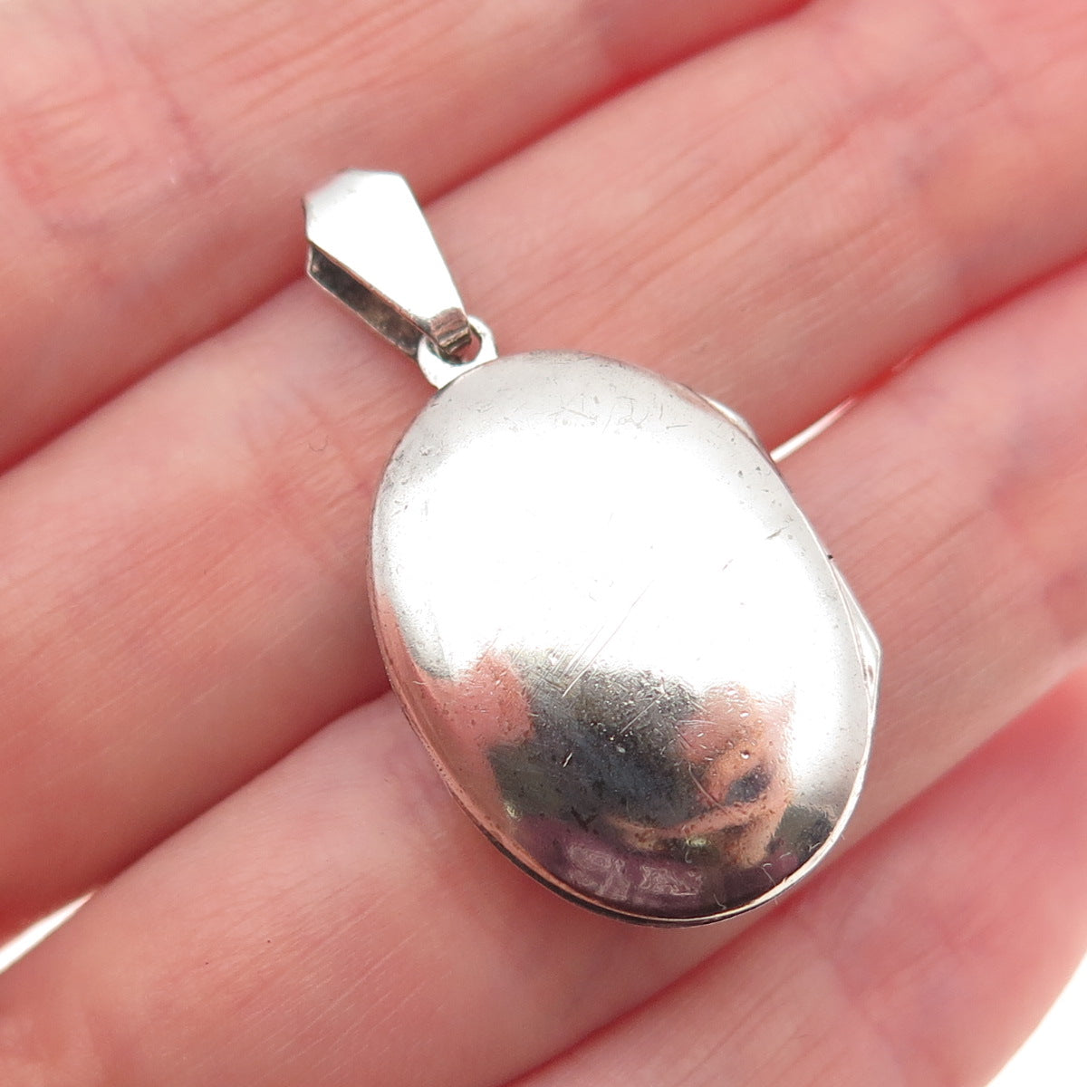 925 Sterling Silver 2-Tone Vintage Modernist Seashell Locket Charm Pendant