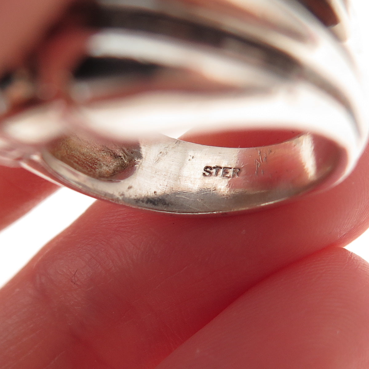 925 Sterling Silver Vintage Modernist Oxidized Ring Size 6