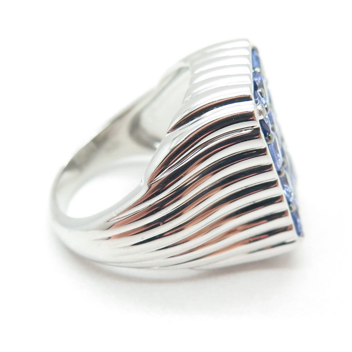 DSMK 925 Sterling Silver Round-Cut Tanzanite Gem Ribbed Domed Ring Size 7.25