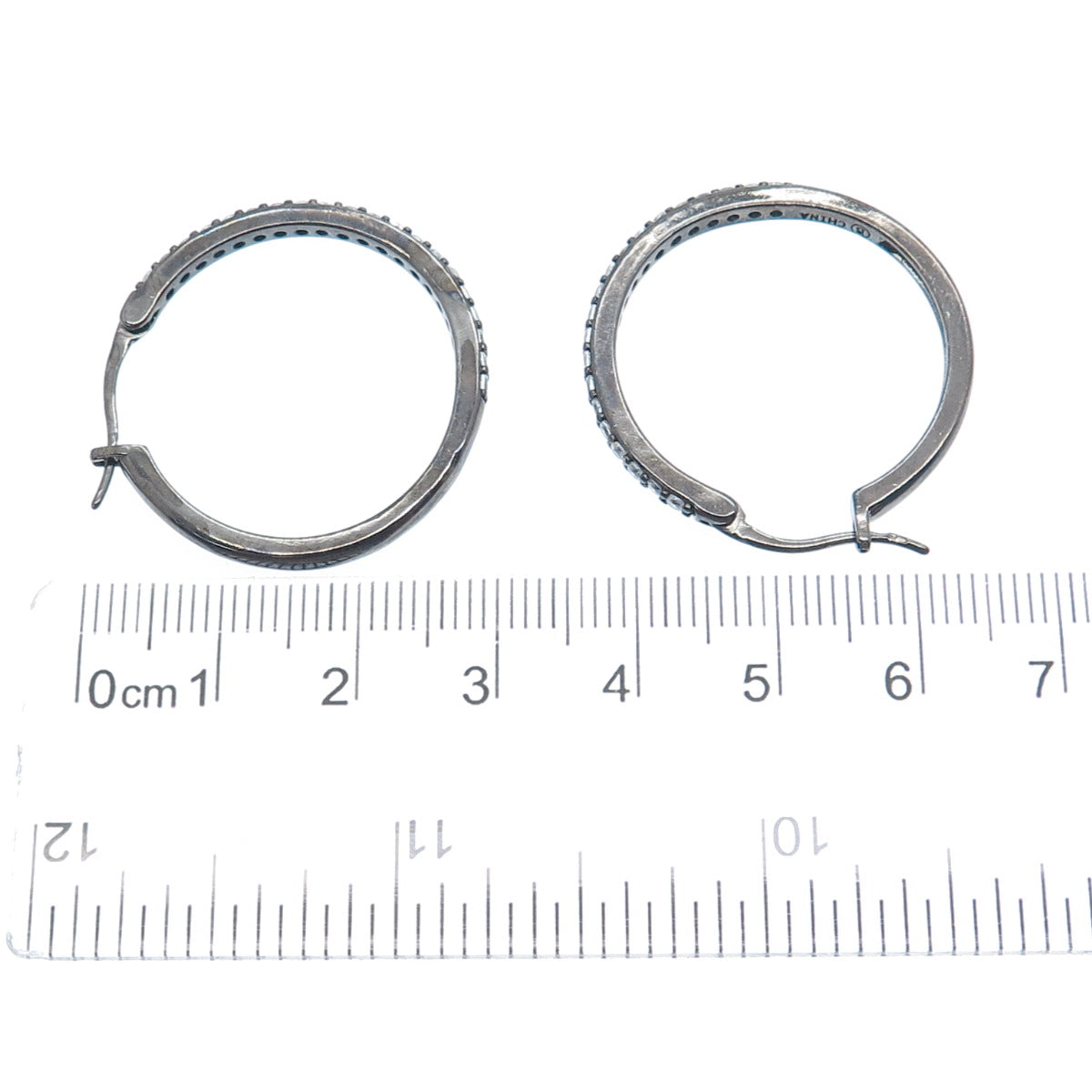 925 Sterling Silver Black Rhodium Round-Cut C Z Hoop Earrings