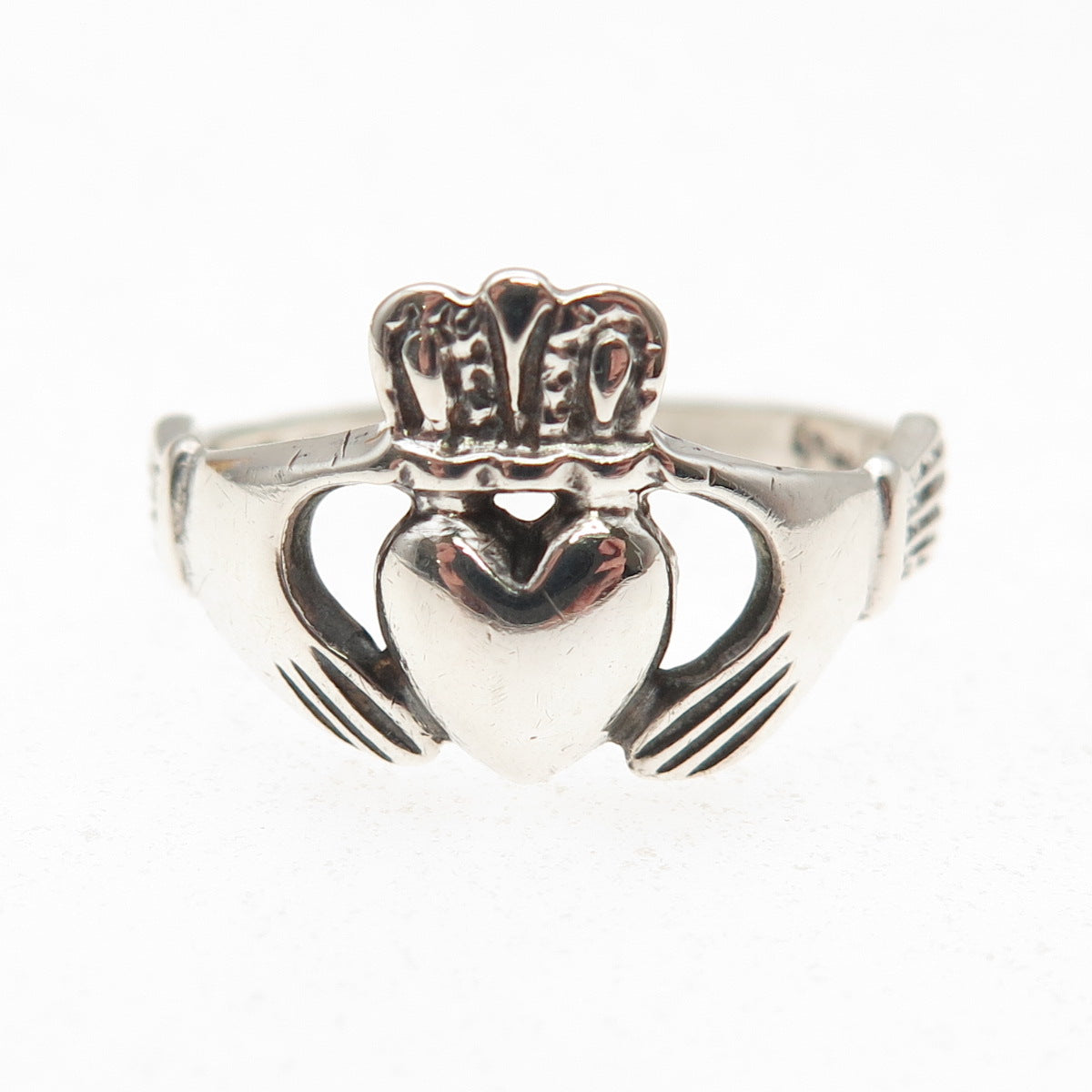 925 Sterling Silver Vintage Irish Claddagh Oxidized Ring Size 8.5