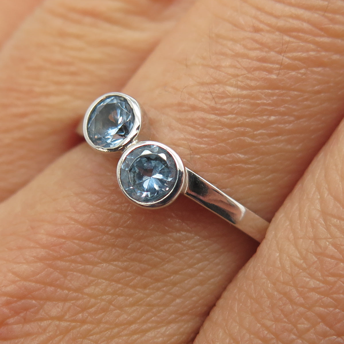 925 Sterling Silver Real Blue Topaz Gemstone Ring Size 9