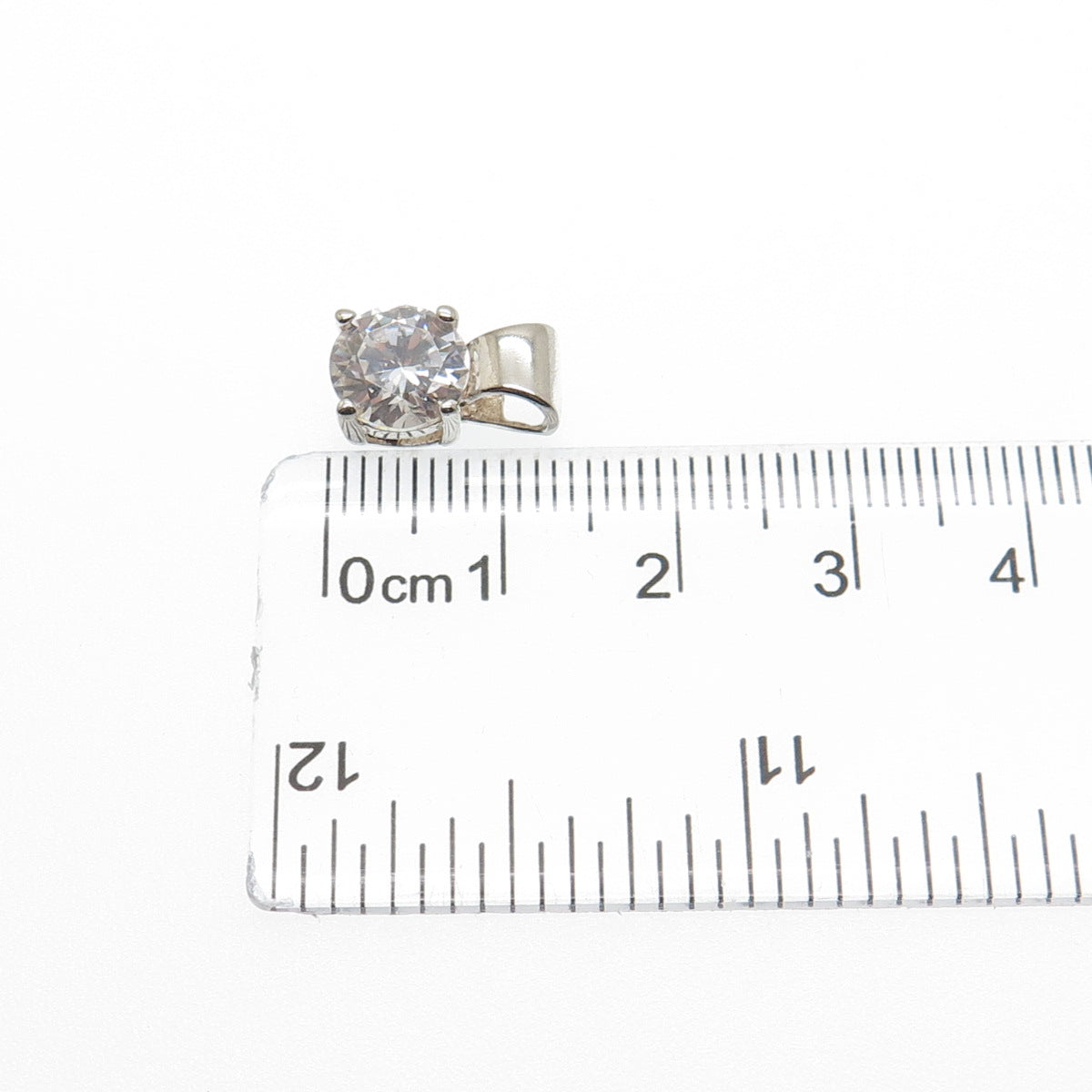 HAN 925 Sterling Silver Vintage Round-Cut C Z Minimalist Charm Pendant