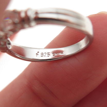 925 Sterling Silver Round-Cut C Z Engagement Ring Size 5.25