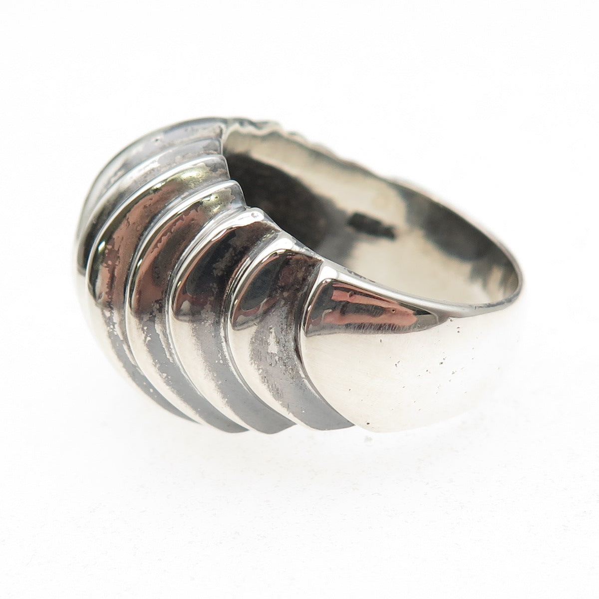925 Sterling Silver Vintage Modernist Ribbed Dome Oxidized Ring Size 9