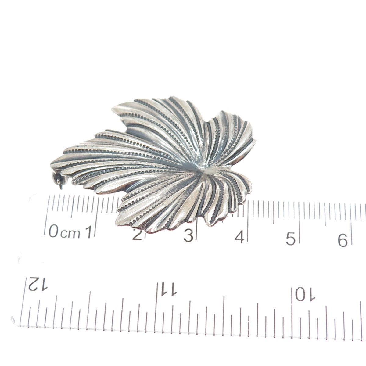 JEWELART 925 Sterling Silver Vintage Maple Leaf Oxidized Pin Brooch
