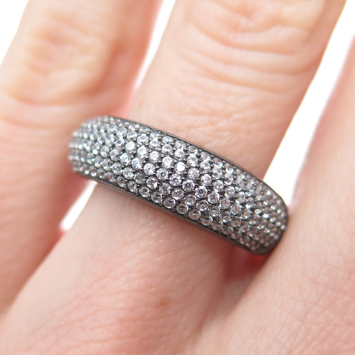 925 Sterling Silver Black Rhodium Round-Cut C Z Band Ring Size 6.25