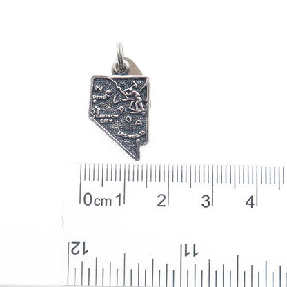 MAISELS INDIAN TRADING Sterling Silver Vintage Nevada State Map Charm Pendant
