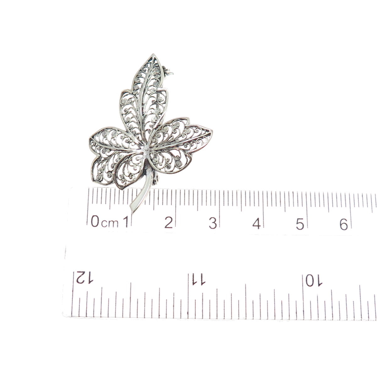 800 Silver Vintage Modernist Floral Leaf Filigree Oxidized Pin Brooch