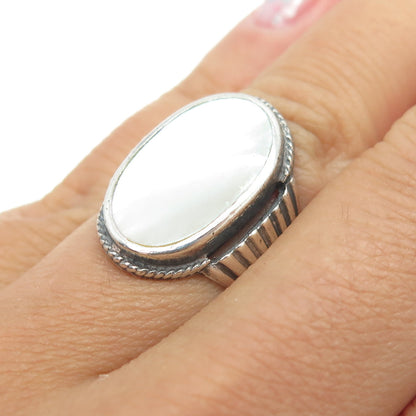 Old Pawn 925 Sterling Silver Vintage Southwestern Real MOP Tribal Ring Size 5.75