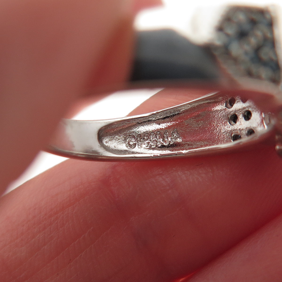 925 Sterling Silver Real Blue & White Diamond Belt Buckle Ring Size 6.25