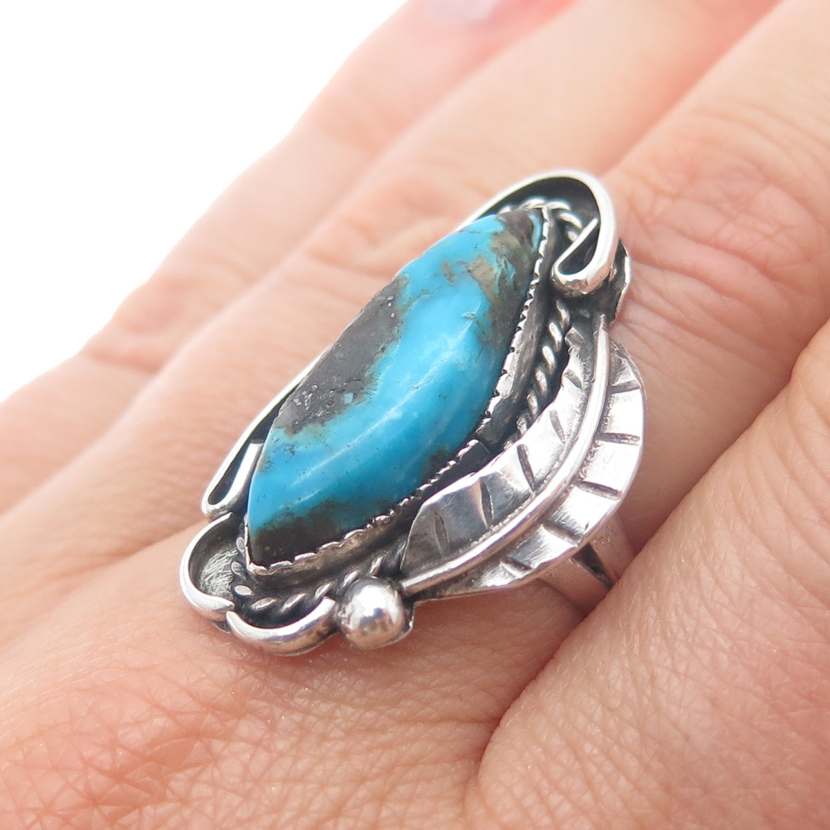 Old Pawn Sterling Vintage Southwestern Bisbee Turquoise Feather Ring Size 7.75