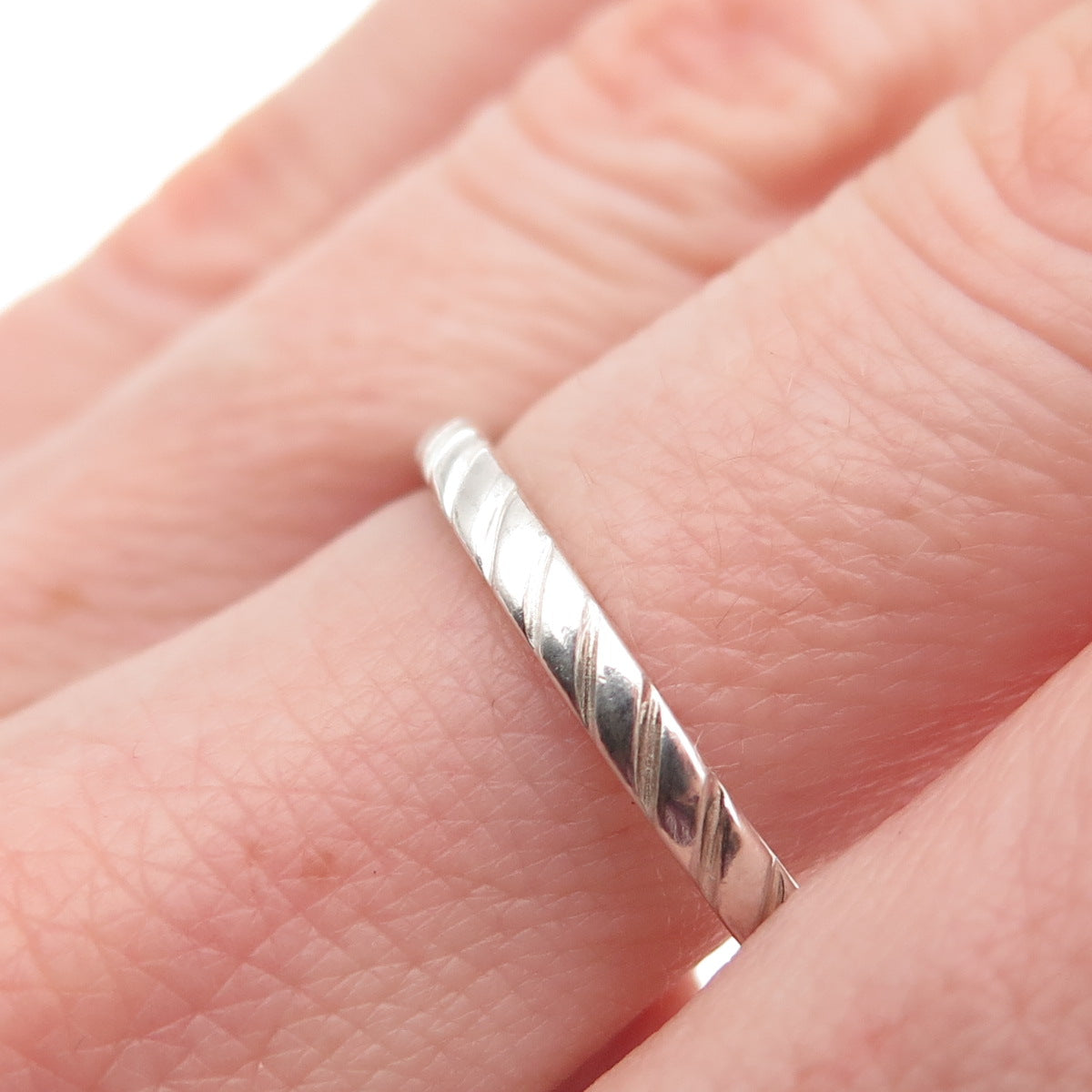 Coleman Co. 925 Sterling Silver Vintage Stackable Ribbed Band Ring Size 10