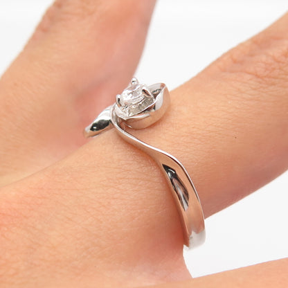 925 Sterling Silver Round-Cut C Z Modernist Ring Size 6.75