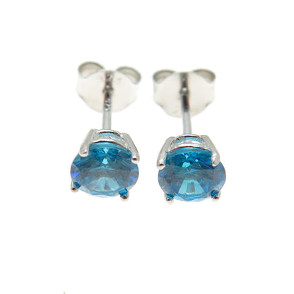 925 Sterling Silver Blue Round-Cut Shaped C Z Stud Earrings