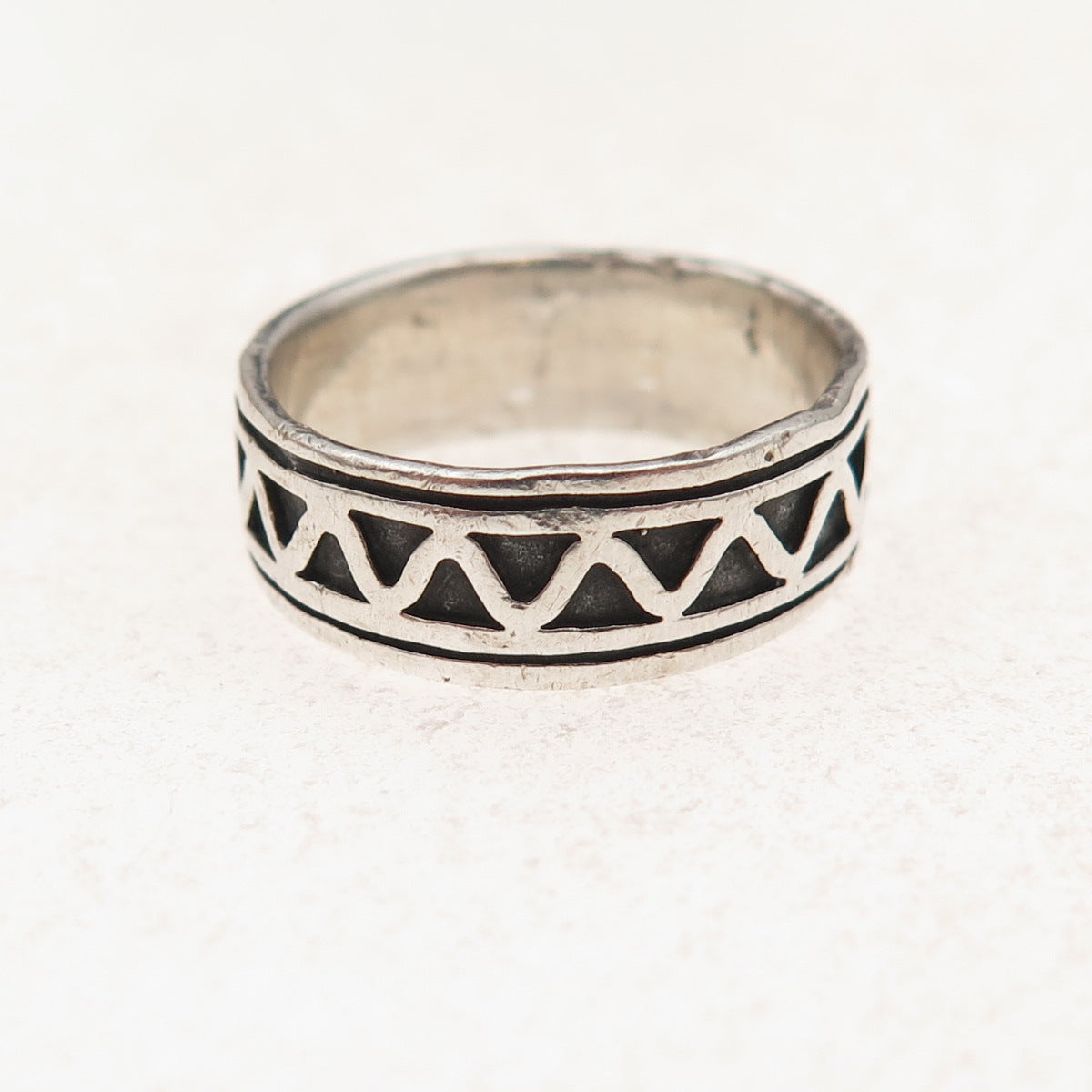 925 Sterling Silver Vintage Zig Zag Oxidized Rotating Band Ring Size 6