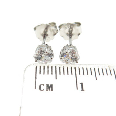 925 Sterling Silver Flower-Cut Star Shaped White C Z Stud Earrings