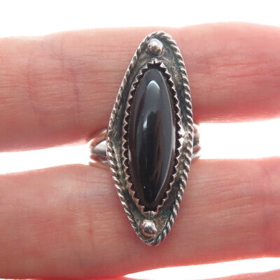 Old Pawn Sterling Silver Vintage Southwestern Black Onyx Oxidized Ring Size 5.5