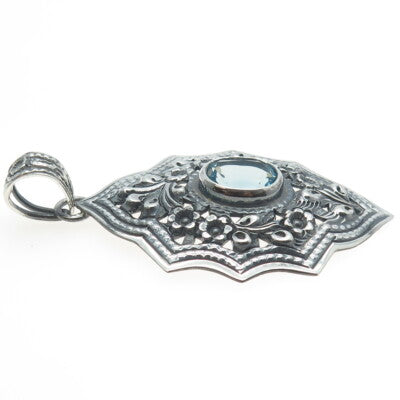 925 Sterling Silver Vintage Real Blue Topaz Floral Blossom Oxidized Pendant
