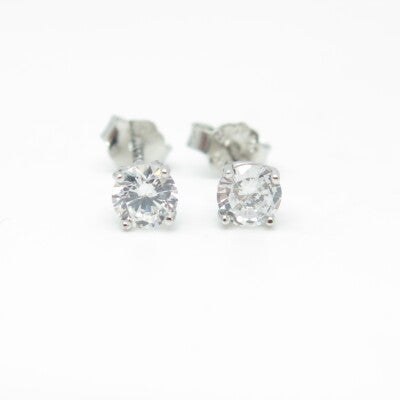 HAN 925 Sterling Silver Round-Cut Shaped C Z Stud Earrings