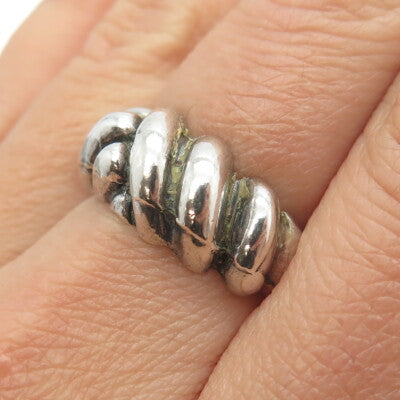 925 Sterling Silver Vintage Ribbed Ring Size 7.5