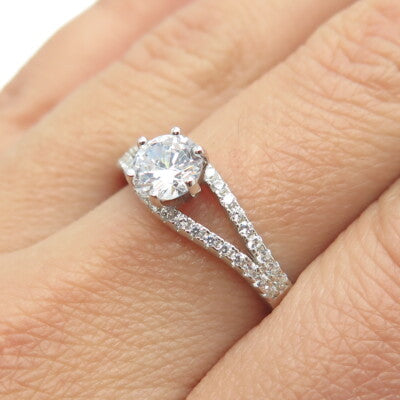 925 Sterling Silver Round-Cut Shaped C Z Ring Size 9.25