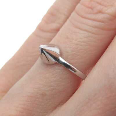 925 Sterling Silver Cone / Arrowhead Ring Size 7.25