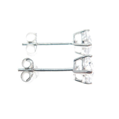 925 Sterling Silver Round-Cut C Z Stud Earrings