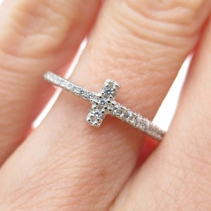 925 Sterling Silver Round-Cut C Z Cross Ring Size 5.75