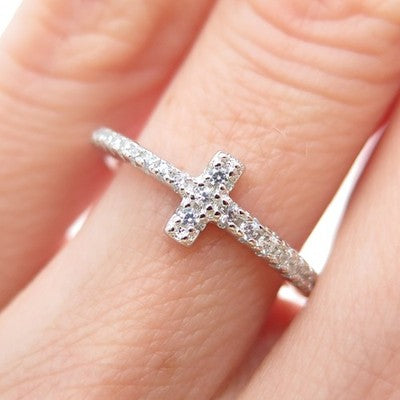 925 Sterling Silver Round-Cut C Z Cross Ring Size 5.75