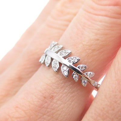 925 Sterling Silver Round-Cut C Z Laurel Leaf Ring Size 8.75
