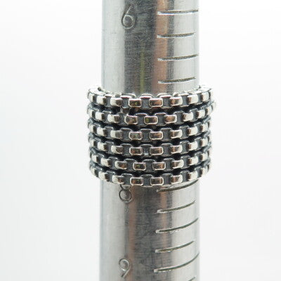 925 Sterling Silver Vintage Round Box Crisscross Chain Oxidized Ring Size 8