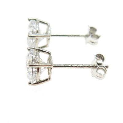 DEE BERKLEY JEWELRY 925 Sterling Silver Round-Cut Shaped C Z Stud Earrings