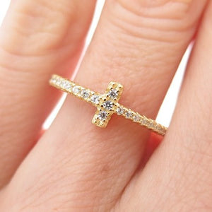 925 Sterling Silver Gold Plated Round-Cut C Z Cross Ring Size 5.75