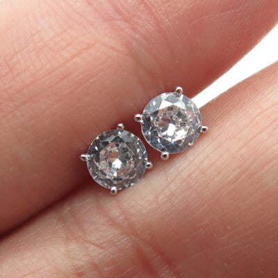 925 Sterling Silver Round-Cut Shaped White C Z Stud Earrings