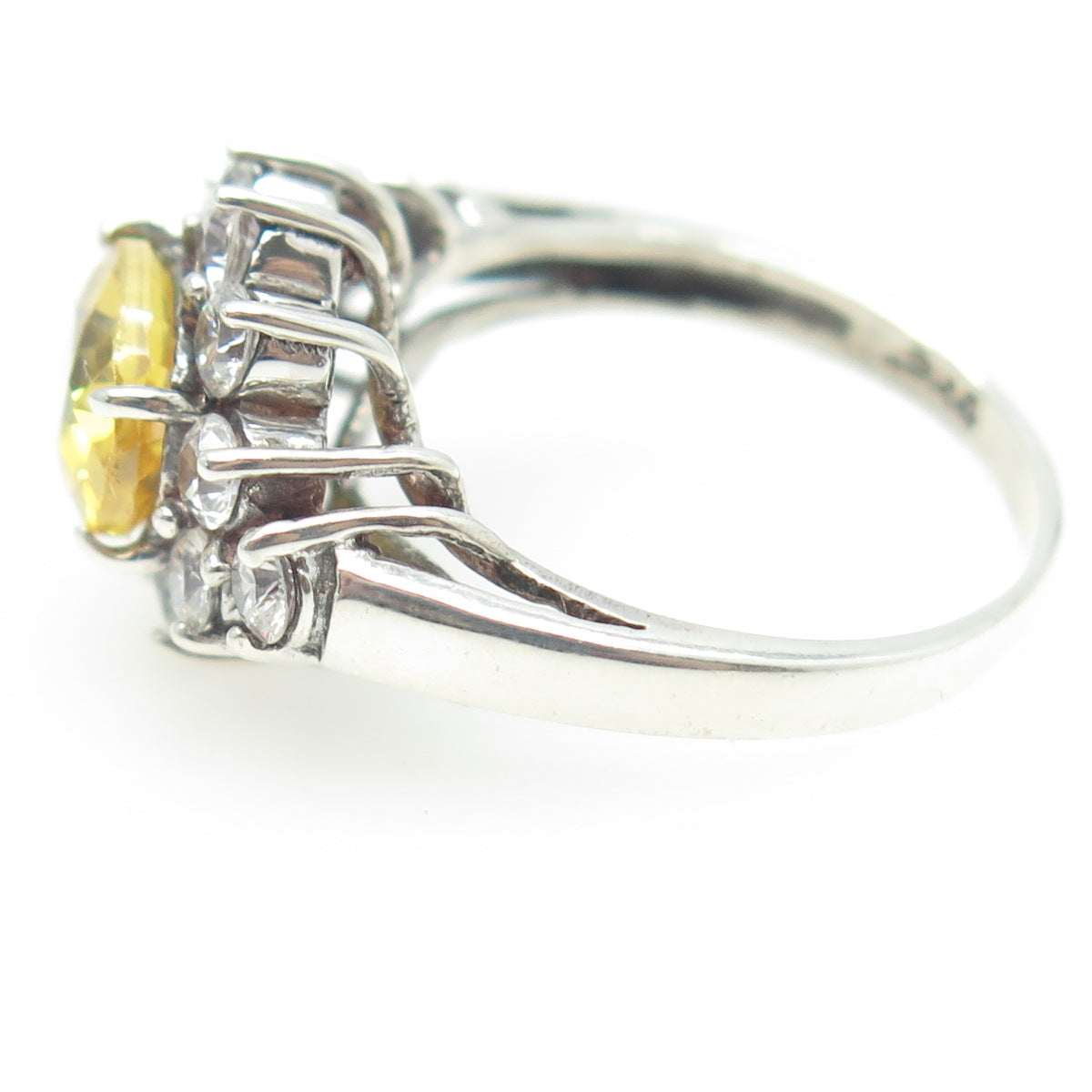 925 Sterling Silver Oval & Round-Cut Canary & White C Z Cluster Ring Size 7.25