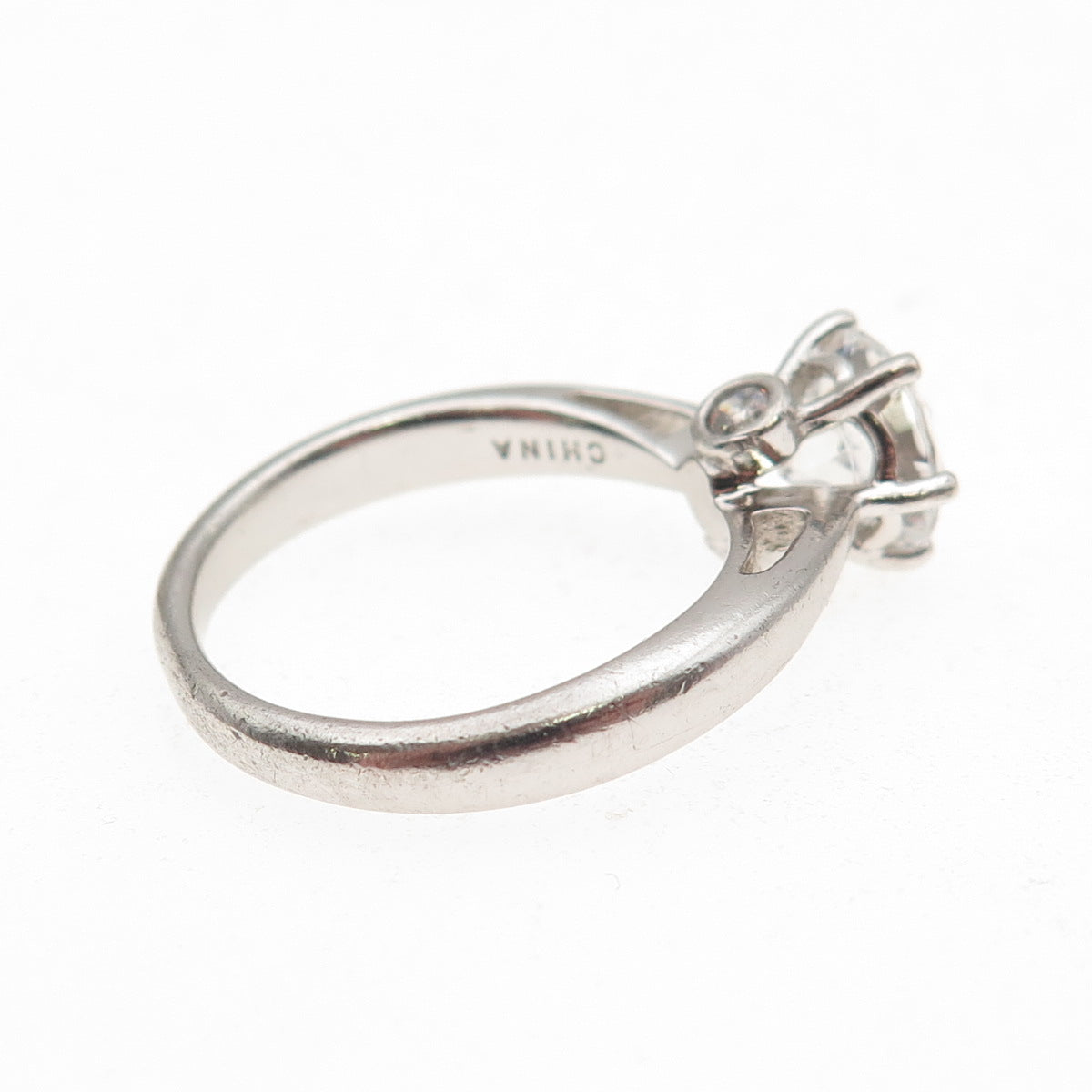 925 Sterling Silver Round-Cut C Z Engagement Ring Size 7