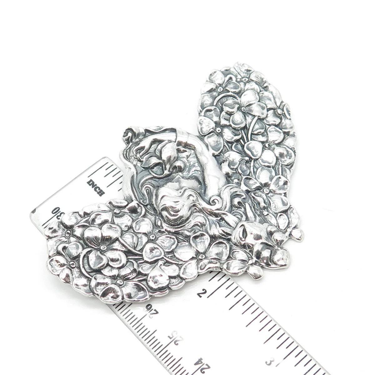 925 Sterling Silver Vintage Metropolitan Museum of Art Girl Pin Brooch/Pendant