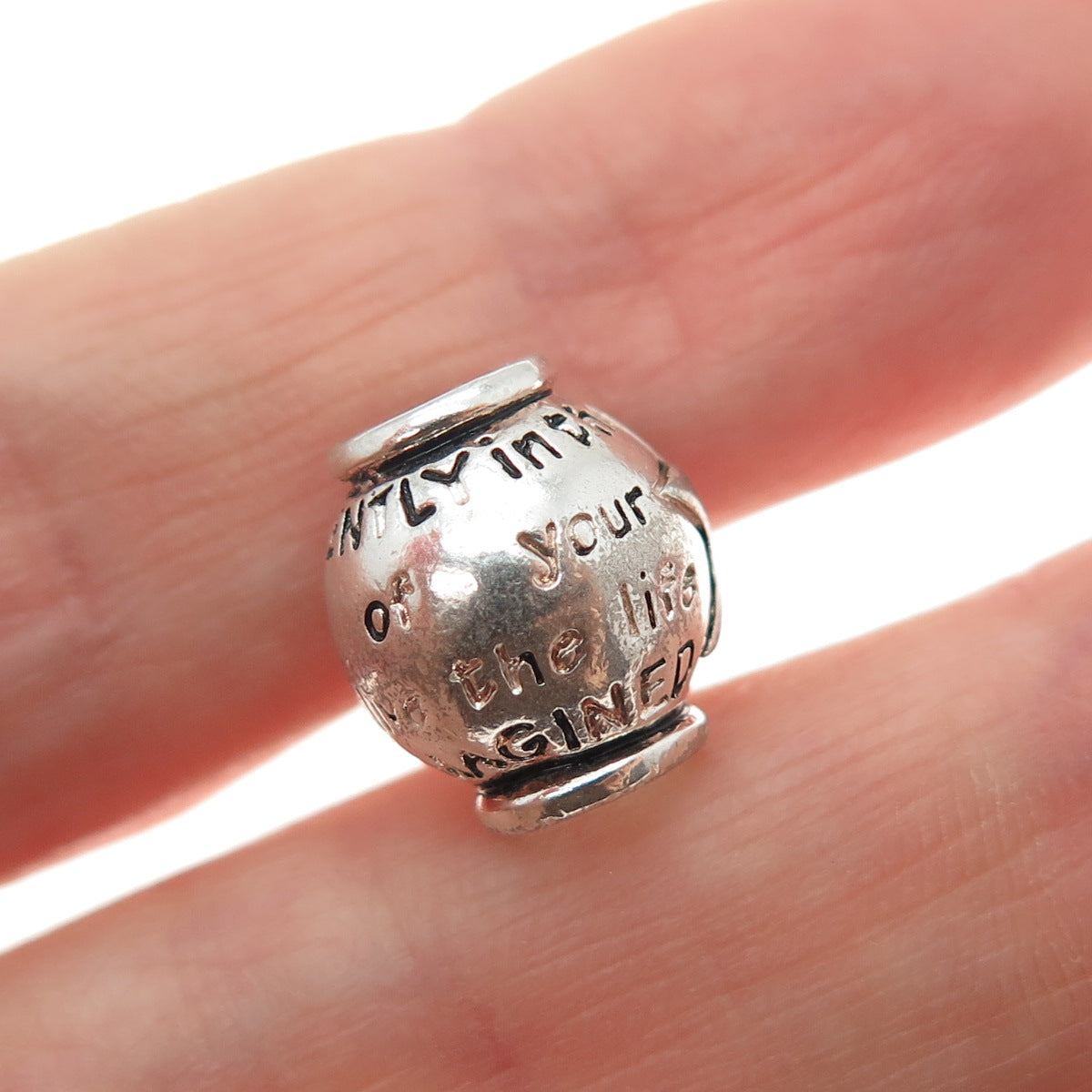 925 Sterling Vintage Go Confidently in The Direction of Your Dreams Bead Charm