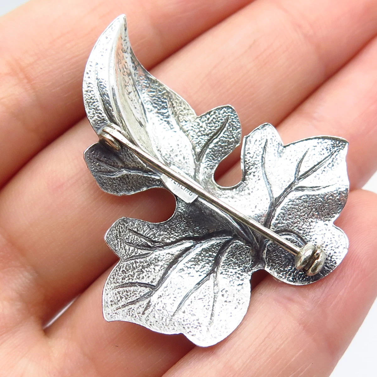 925 Sterling Silver Vintage BEAU Textured Leaf Pin Brooch