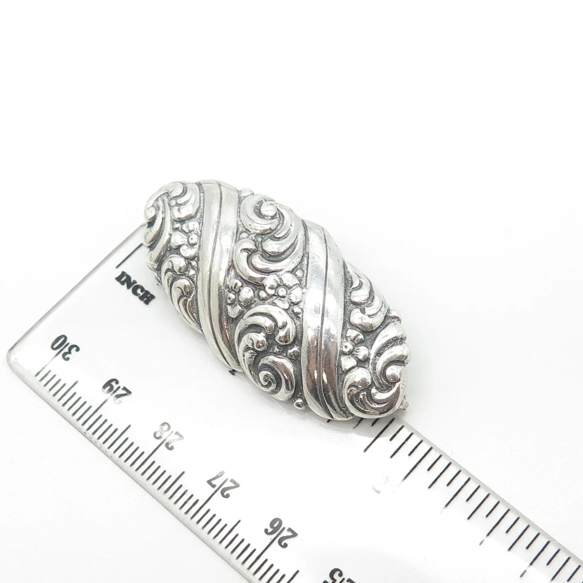 835 Silver Antique Art Deco Repousse Floral Twisted Pin Brooch