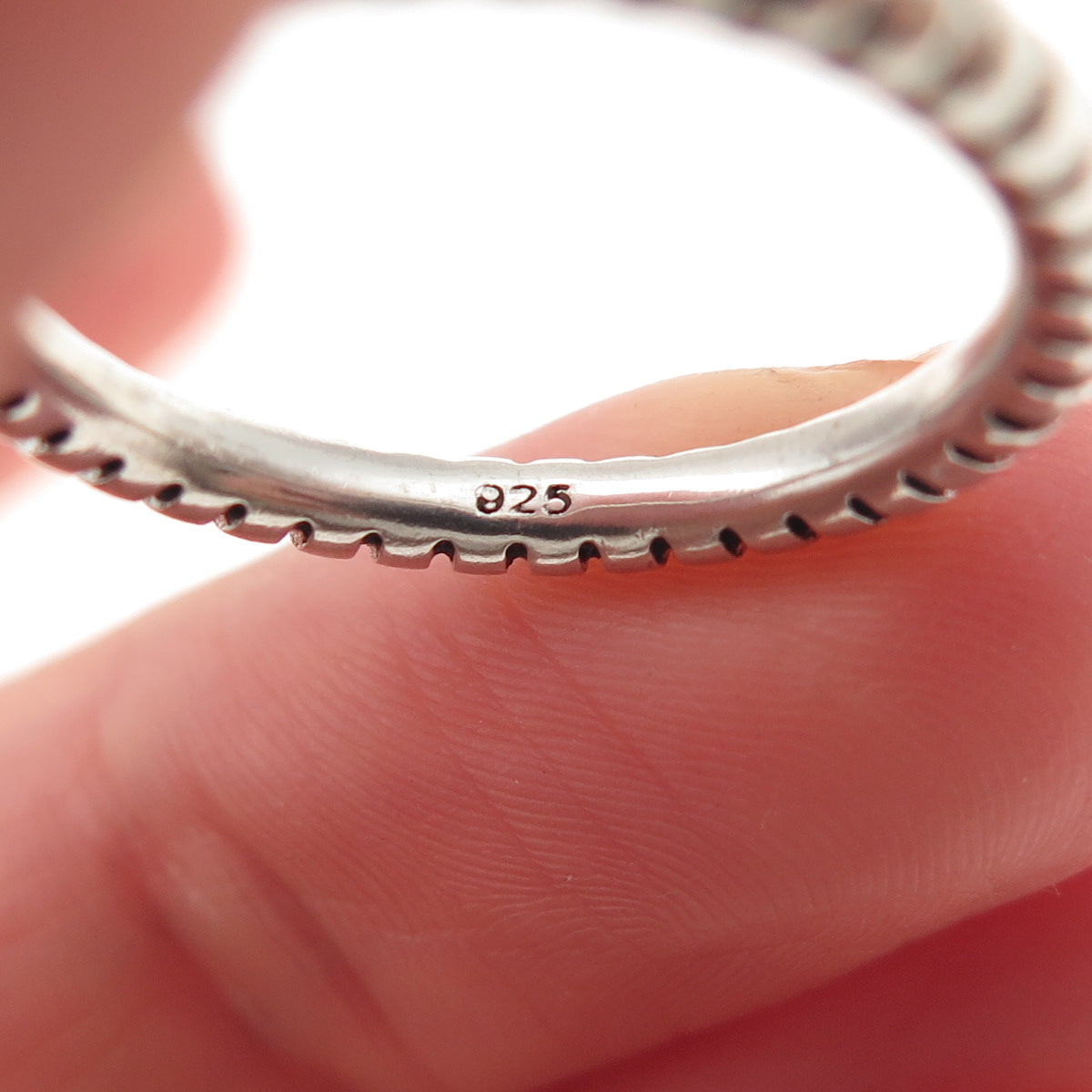 925 Sterling Silver Vintage Stackable Ribbed Band Ring Size 8