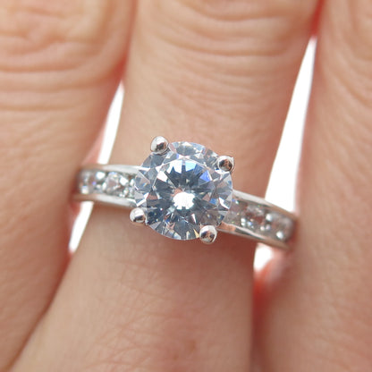 925 Sterling Silver Round-Cut C Z Engagement Ring Size 6.5