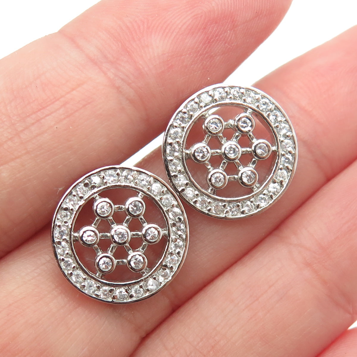 925 Sterling Silver Round-Cut C Z Floral Circle Stud Earrings