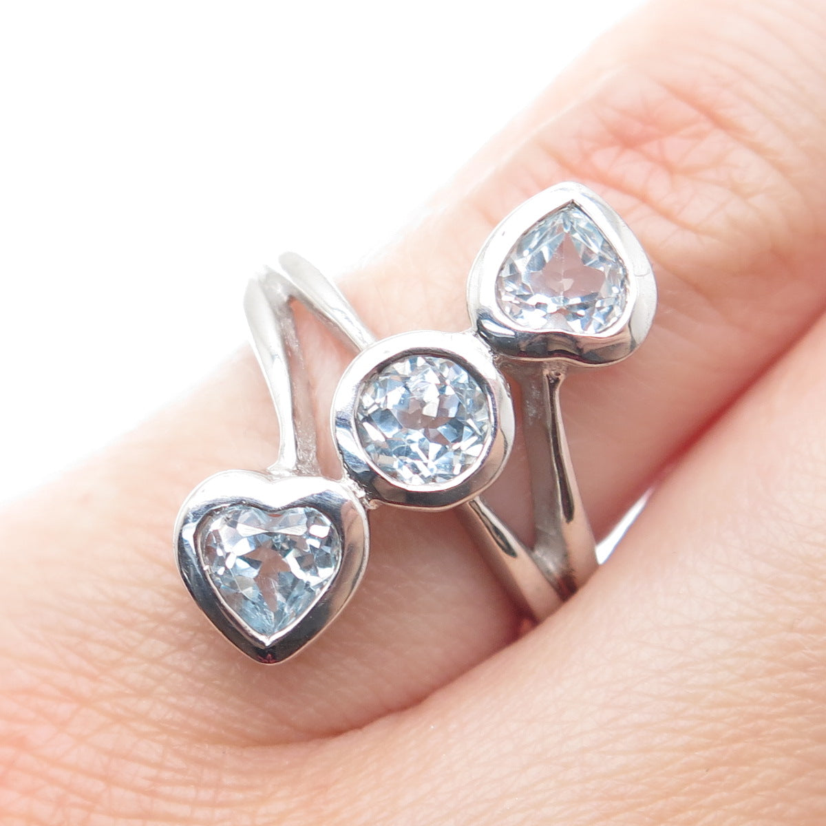 925 Sterling Silver Real Round & Heart-Cut Blue Topaz Bypass Ring Size 6