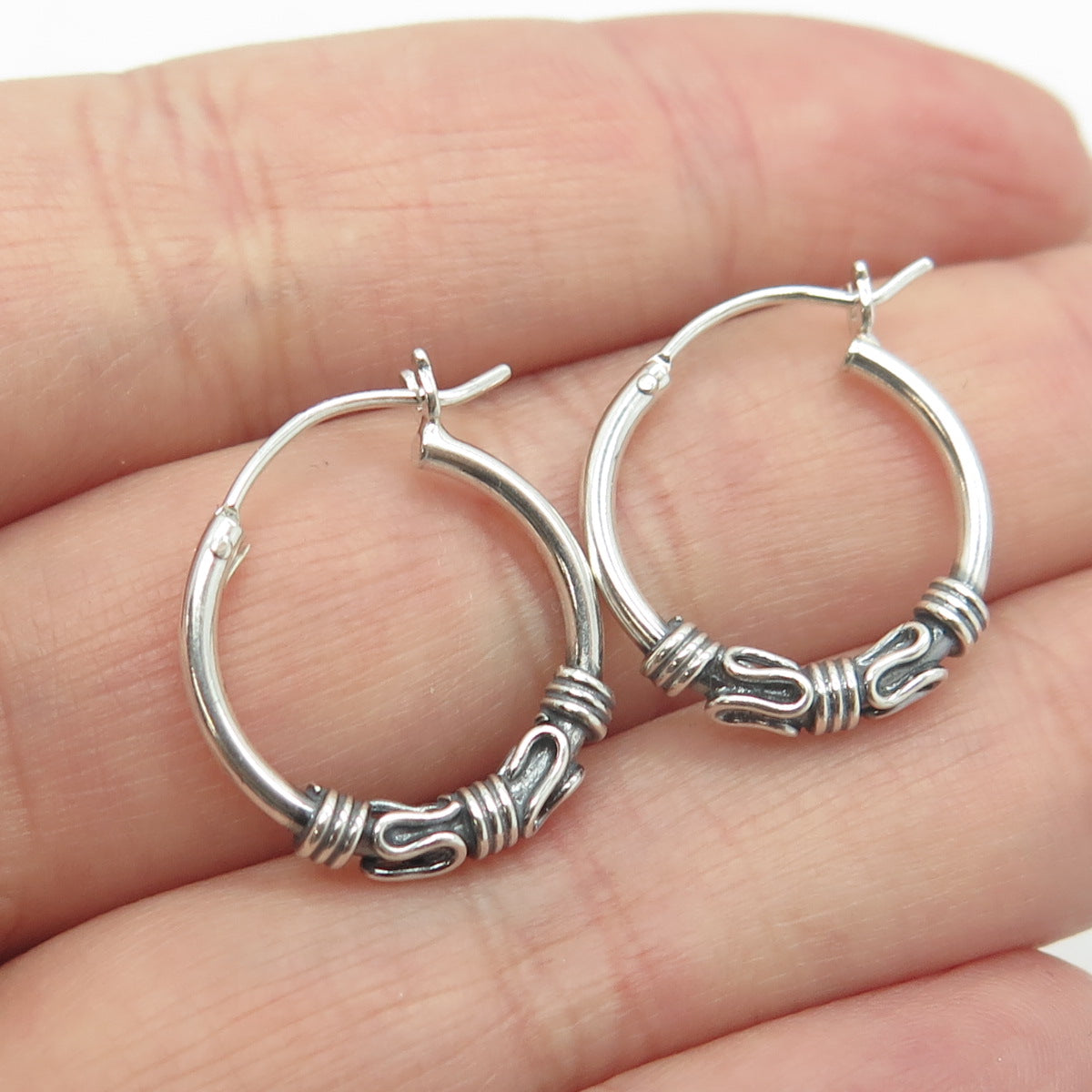 HAN 925 Sterling Silver Roped Hoop Earrings