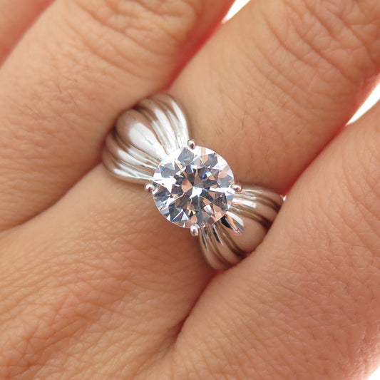 925 Sterling Silver Round-Cut C Z Engagement Ring Size 7.25