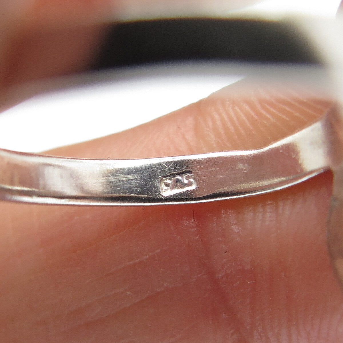 925 Sterling Silver Vintage Real Lapis Modernist Hammered Heart Ring Size 7.75