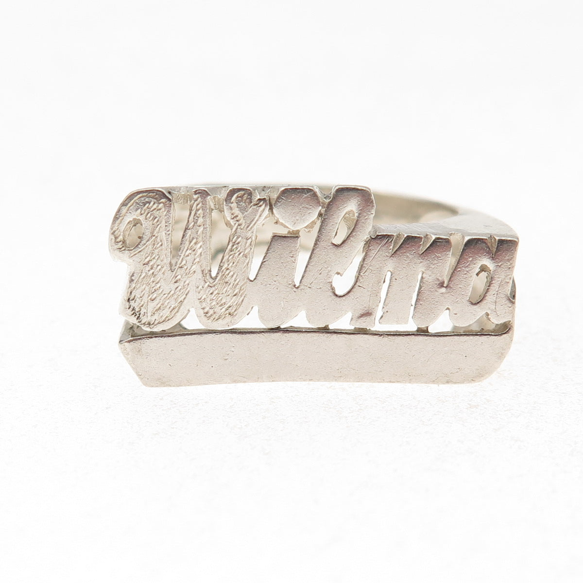 925 Sterling Silver Vintage Wilma Name Ring Size 8.5